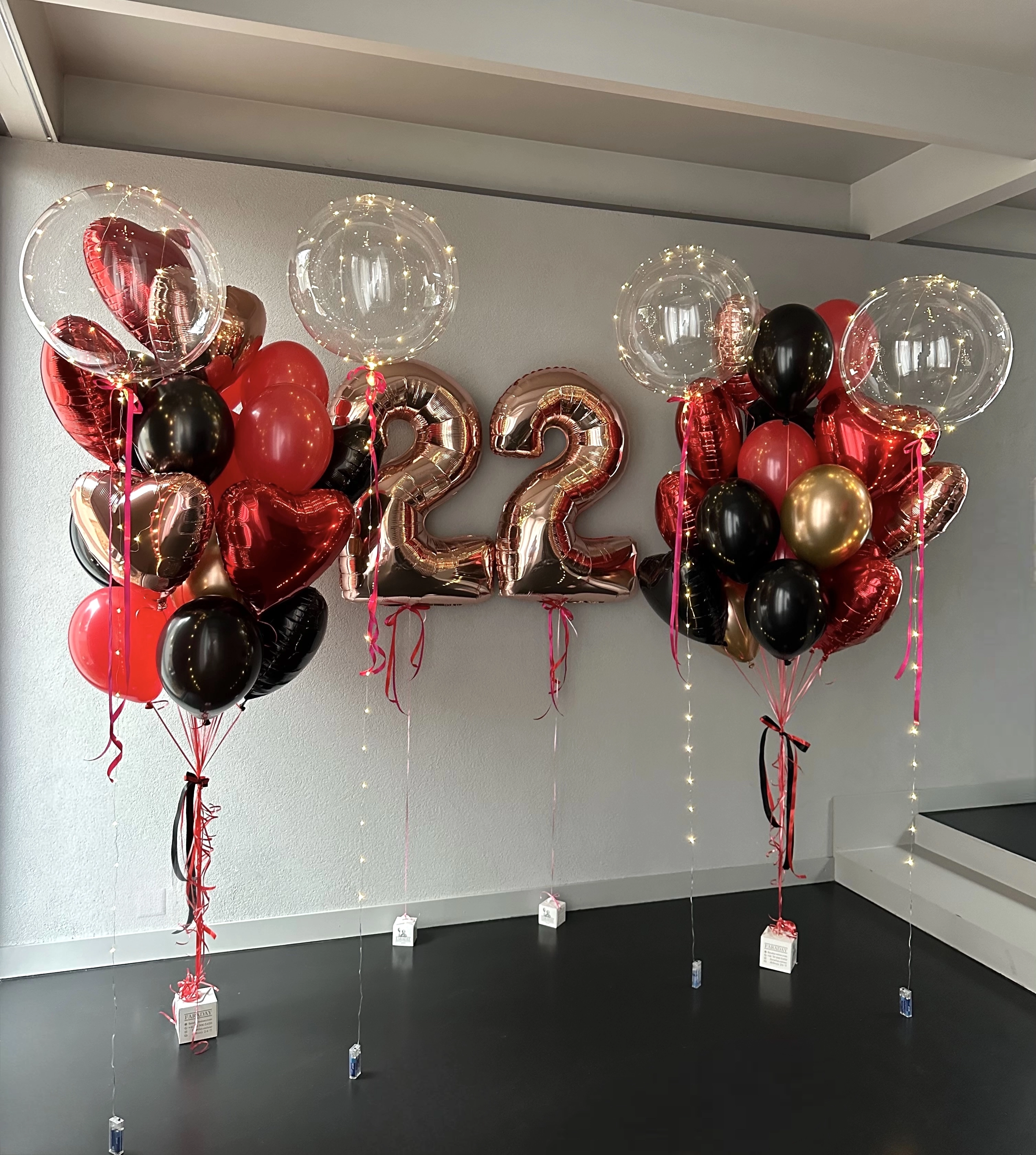 Impressive balloon set «Barbara»